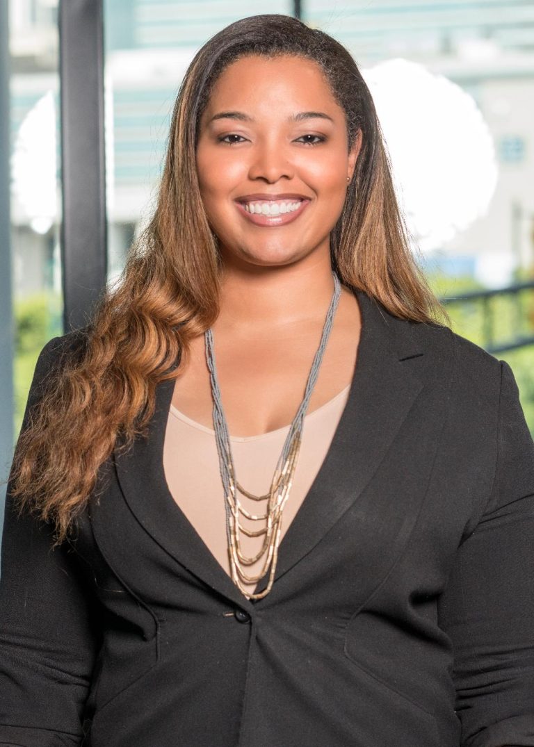 Catina Haynes Perry ’06, STCL Houston’s First Black Female Alumni Association President Builds Strong Connections