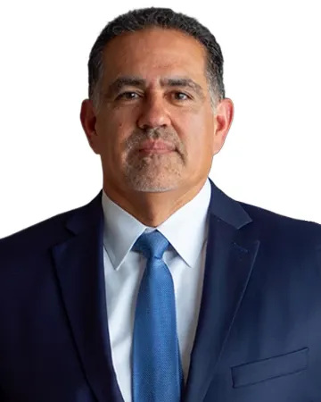 Juan Garcia ’04